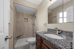 1410 Ticonderoga Dr, Saint Peters, MO 63376 - Photo 53