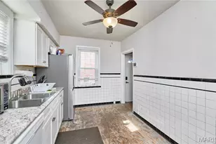 3714 Nelson Dr, Saint Louis, MO 63121 - Photo 5