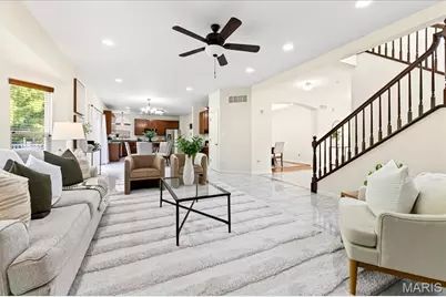 334 Lauren Landing, Ballwin, MO 63021 - Photo 11