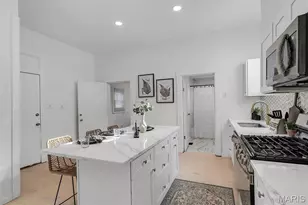 6300 Fyler Ave, Saint Louis, MO 63139 - Photo 9