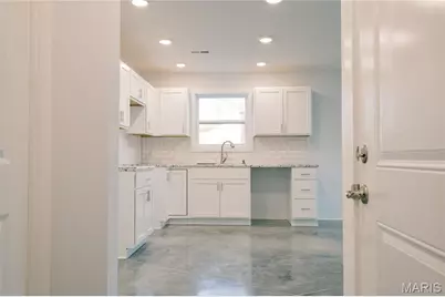 415 Pine Street, Sullivan, MO 63080 - Photo 9