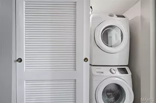 1935 Marine Terrace Dr, Maryland Heights, MO 63146 - Photo 17