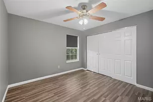 1935 Marine Terrace Dr, Maryland Heights, MO 63146 - Photo 11