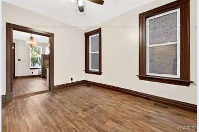 3530 Missouri Avenue, Saint Louis, MO 63118 - Photo 9