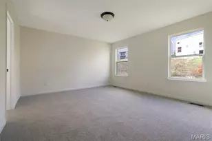 388 Winding Bluffs Ct, Fenton, MO 63026 - Photo 17