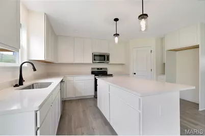 388 Winding Bluffs Court, Fenton, MO 63026 - Photo 13