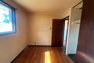 2353 Hallwood Dr, Saint Louis, MO 63136 - Photo 9