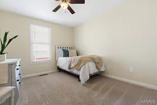 6124 New Town Dr, Saint Charles, MO 63301 - Photo 17