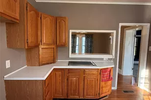 1414 Paris Ave, Hannibal, MO 63401 - Photo 7