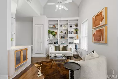 4924 McPherson Avenue, Saint Louis, MO 63108 - Photo 9