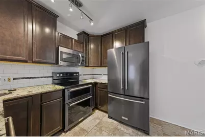 4366 W Pine Boulevard #CW, Saint Louis, MO 63108 - Photo 9