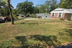 1145 Mackinac Dr, Creve Coeur, MO 63146 - Photo 31