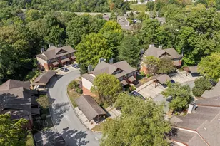 865 Forest Trace Dr, Chesterfield, MO 63017 - Photo 27