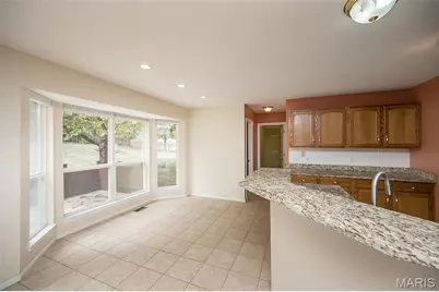999 Reddington Oaks Court, Saint Charles, MO 63304 - Photo 21