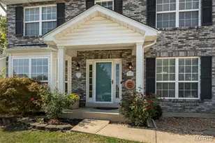 999 Reddington Oaks Ct, Saint Charles, MO 63304 - Photo 5