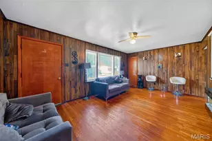 230 Anistasia Dr, Hazelwood, MO 63135 - Photo 3