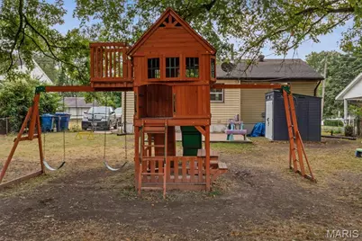 685 Mullanphy Road, Florissant, MO 63031 - Photo 33