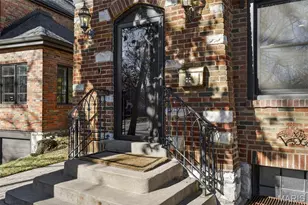 7457 Kingsbury Blvd, University City, MO 63130 - Photo 3