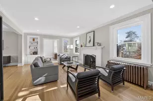 7457 Kingsbury Blvd, University City, MO 63130 - Photo 9