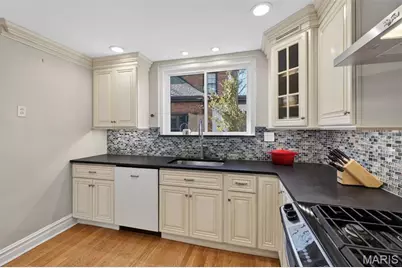 7457 Kingsbury Boulevard, University City, MO 63130 - Photo 21