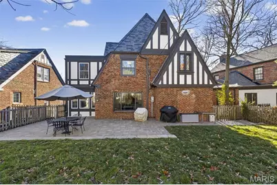 7457 Kingsbury Boulevard, University City, MO 63130 - Photo 41