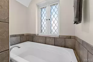 7457 Kingsbury Blvd, University City, MO 63130 - Photo 27