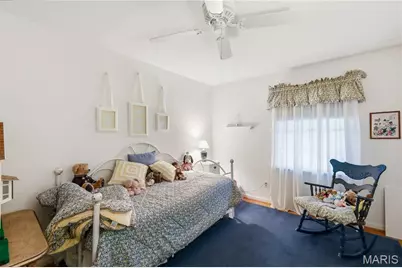 421 Andover Lane, Ballwin, MO 63011 - Photo 19