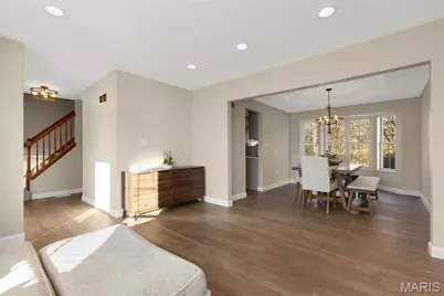 2835 Belle Terre Court, Saint Louis, MO 63129 - Photo 3