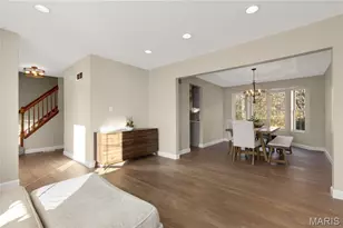 2835 Belle Terre Ct, Saint Louis, MO 63129 - Photo 3
