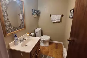 10819 Carroll Wood Way, Unincorporated, MO 63128 - Photo 9