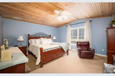 1912 Lakeshore Drive, Cuba, MO 65453 - Photo 9