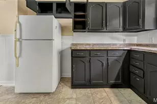 10062 Bon Oak Dr, Saint Louis, MO 63136 - Photo 9