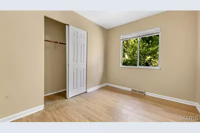 10062 Bon Oak Drive, Saint Louis, MO 63136 - Photo 11