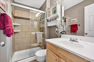 1001 Sugar Creek Ct, Saint Peters, MO 63376 - Photo 11