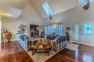 31201 Osborn Dr, Lebanon, MO 65536 - Photo 9