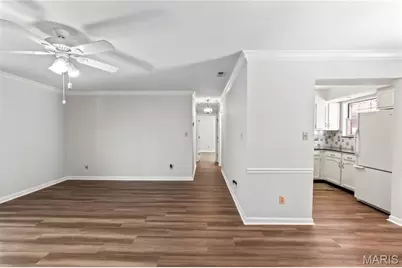 117 E Clinton Place #7, Kirkwood, MO 63122 - Photo 3