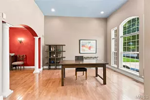 138 Kendall Bluff Ct, Chesterfield, MO 63017 - Photo 5