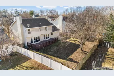 2433 Lavin Court, Florissant, MO 63033 - Photo 45