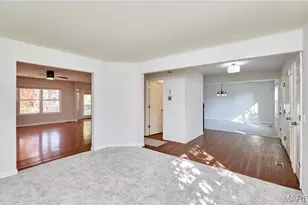 1723 Monet Dr, O'Fallon, MO 63368 - Photo 9