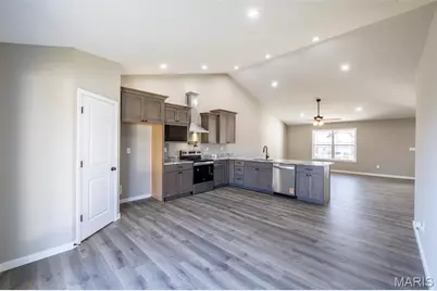 530 Hickory Knoll Drive, Troy, MO 63379 - Photo 5