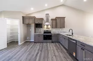 530 Hickory Knoll Dr, Troy, MO 63379 - Photo 33