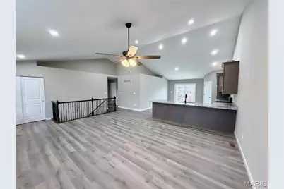 530 Hickory Knoll Drive, Troy, MO 63379 - Photo 11