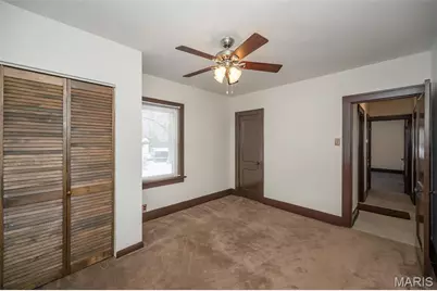 9734 Diamond Drive, Riverview, MO 63137 - Photo 17