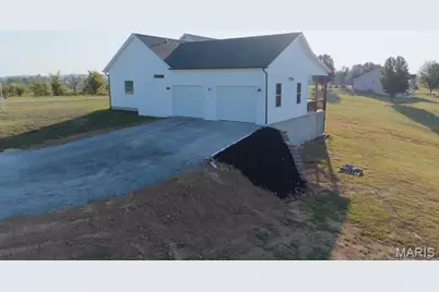 436 Emerald Valley Lane, Cape Girardeau, MO 63701 - Photo 3