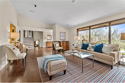 233 S Warson Road, Ladue, MO 63124 - Photo 7