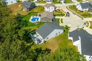 905 Upland Ct, O'Fallon, MO 63368 - Photo 9