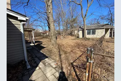 371 Adrian Drive, Saint Louis, MO 63137 - Photo 13
