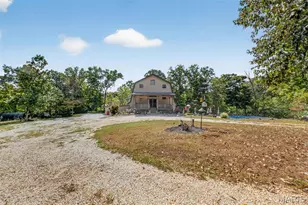 45 Blue Line Ln, Silex, MO 63377 - Photo 5