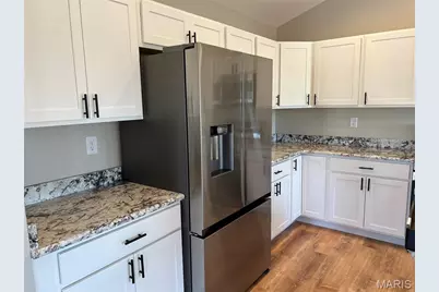 432 Honeysuckle Drive, Hannibal, MO 63401 - Photo 5