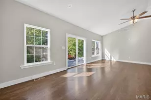 208 E 6th St, Washington, MO 63090 - Photo 11